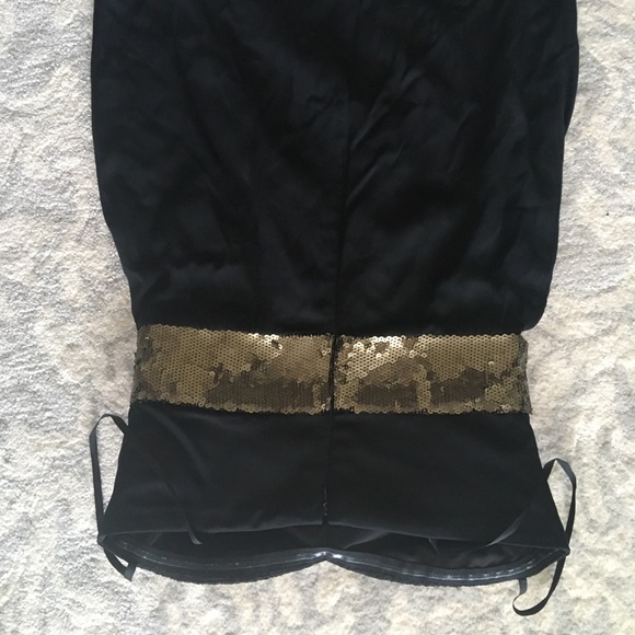 Strapless dress - Picture 6 of 8